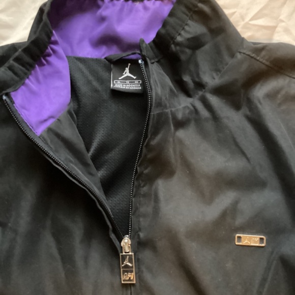AF-1 Jordan mens XL light jacket - Picture 3 of 4